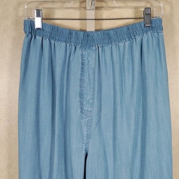 01554 Toofan blue chambray cropped pant M NWT - Picture 2 of 11
